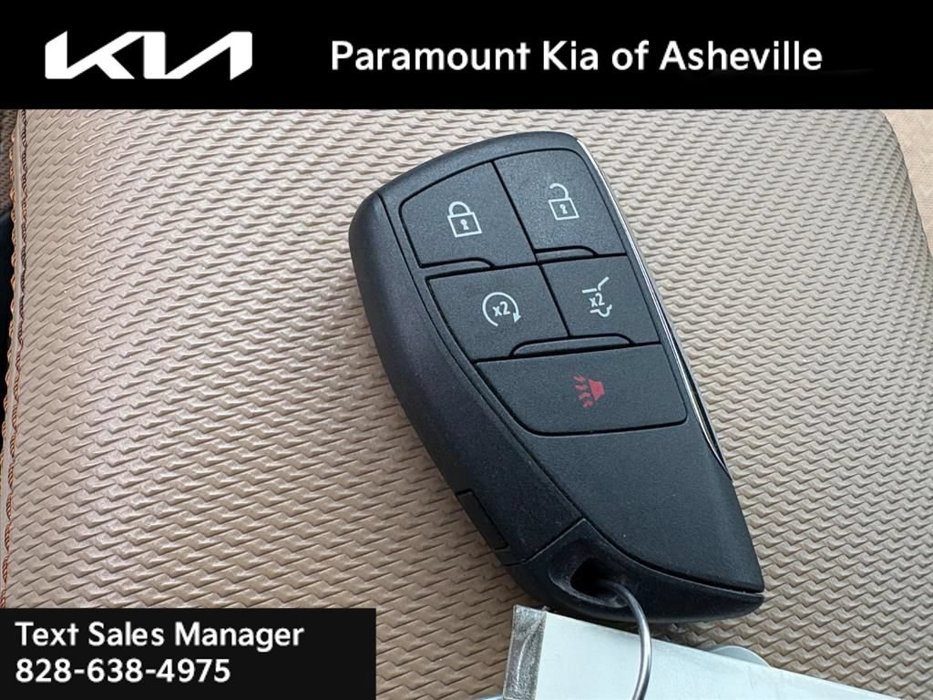 Used 2025 Chevrolet Equinox ACTIV w/ Convenience Package III AWD/4WD image 27