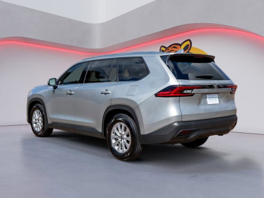 Used 2025 Toyota Grand Highlander FWD image 7