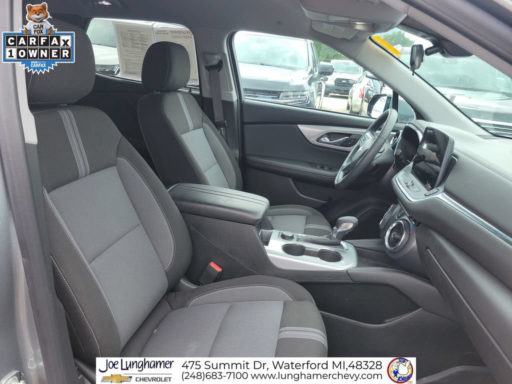 Used 2024 Chevrolet Blazer LT FWD image 28