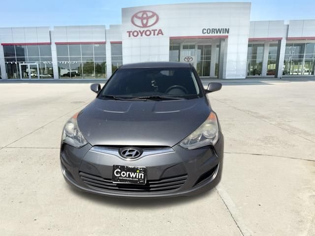 Used 2012 Hyundai Veloster FWD image 8