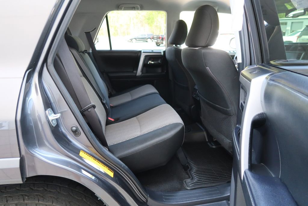 Used 2021 Toyota 4Runner SR5 image 33