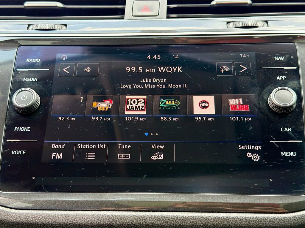 Used 2019 Volkswagen Tiguan SEL image 31