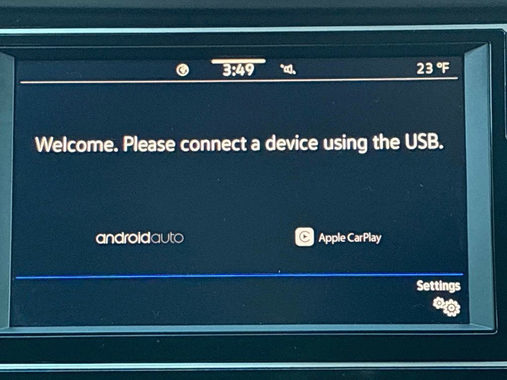 Used 2024 Volkswagen Jetta SE image 35