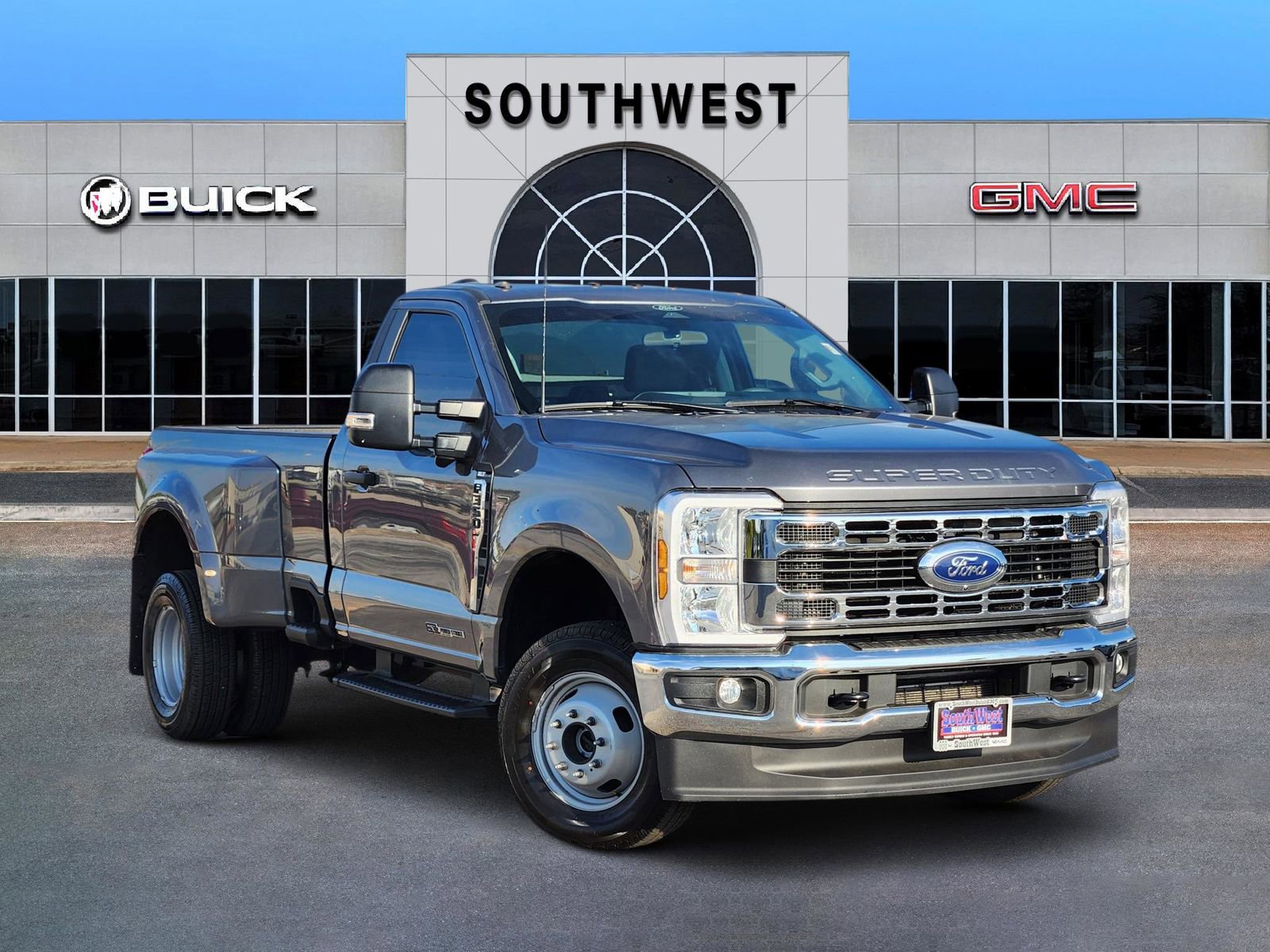 Used 2024 Ford F350 XLT w/ 360-Degree Camera Package