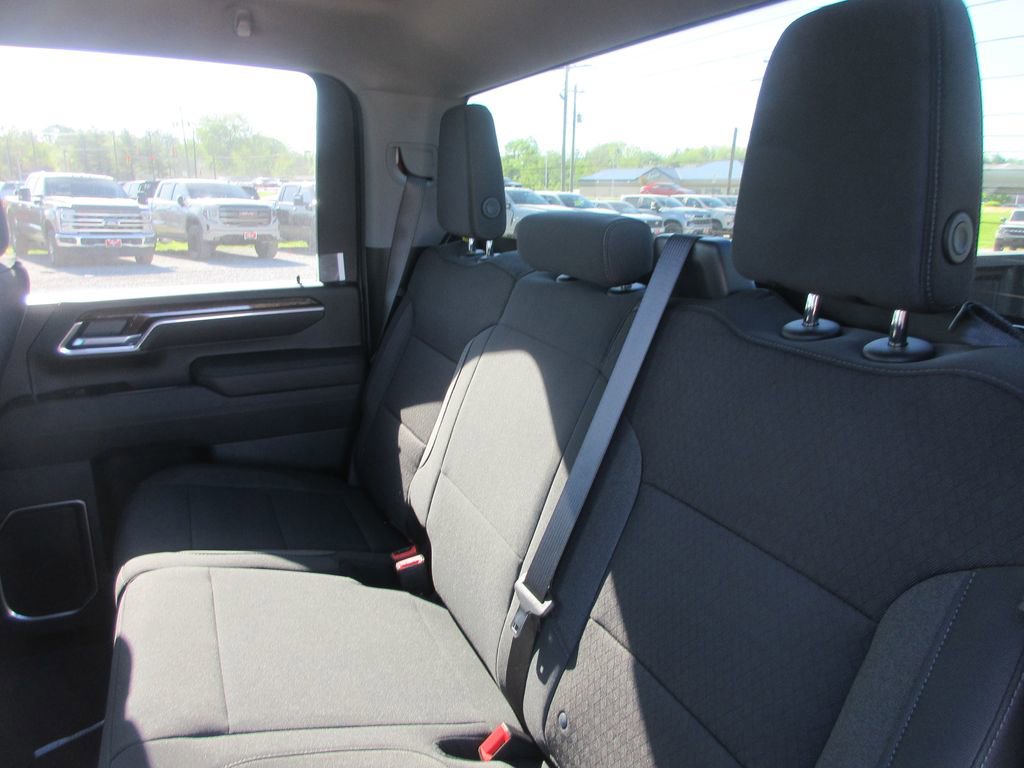 New 2026 GMC Sierra 3500 SLE w/ SLE Value Package AWD/4WD image 14