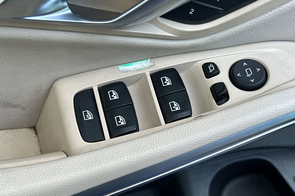 Used 2020 BMW M340i image 11