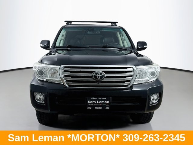 Used 2015 Toyota Land Cruiser AWD/4WD image 2