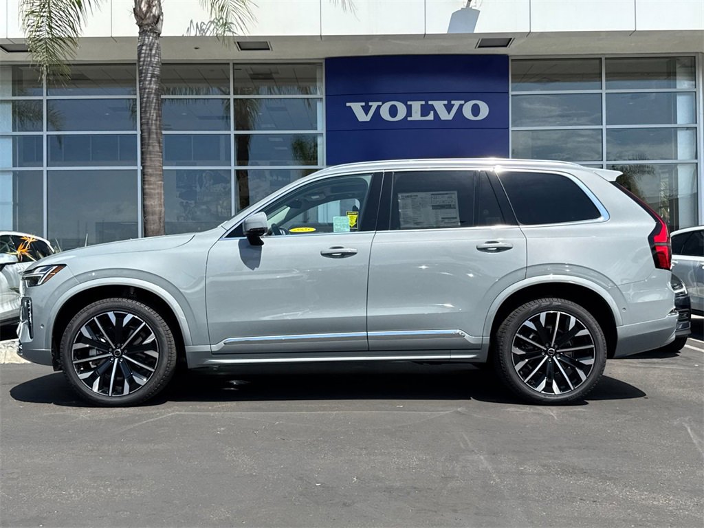 New 2026 Volvo XC90 B6 Plus image 2