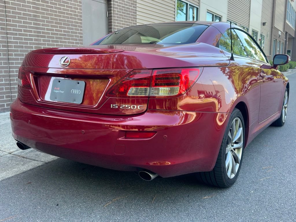 Used 2013 Lexus IS 250C RWD image 4