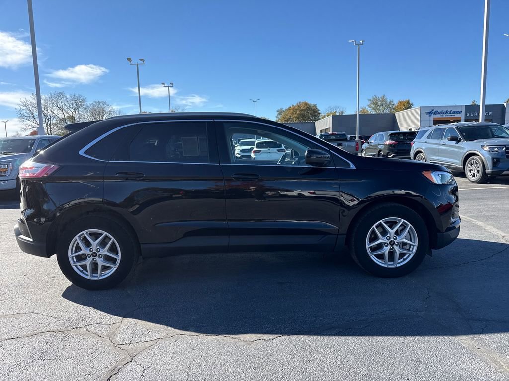 Used 2023 Ford Edge SEL image 6