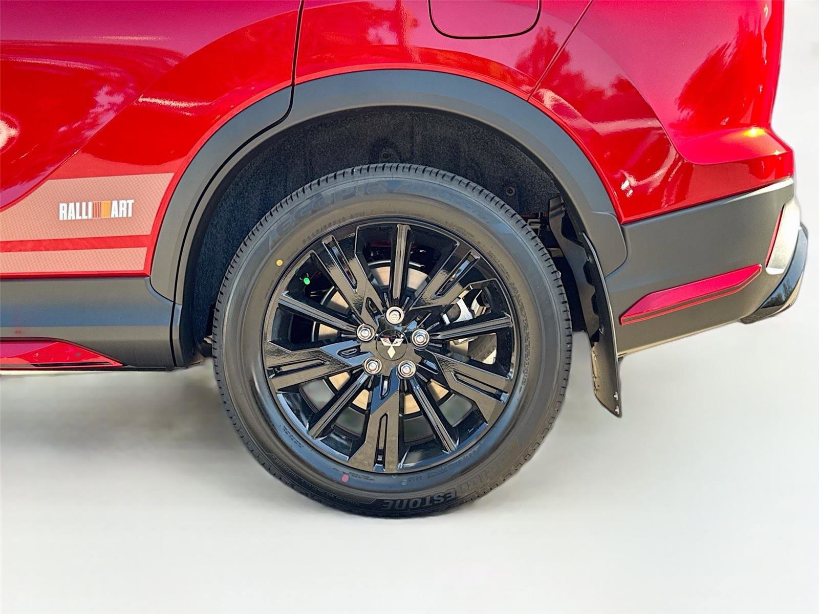 New 2026 Mitsubishi Eclipse Cross LE AWD/4WD image 28