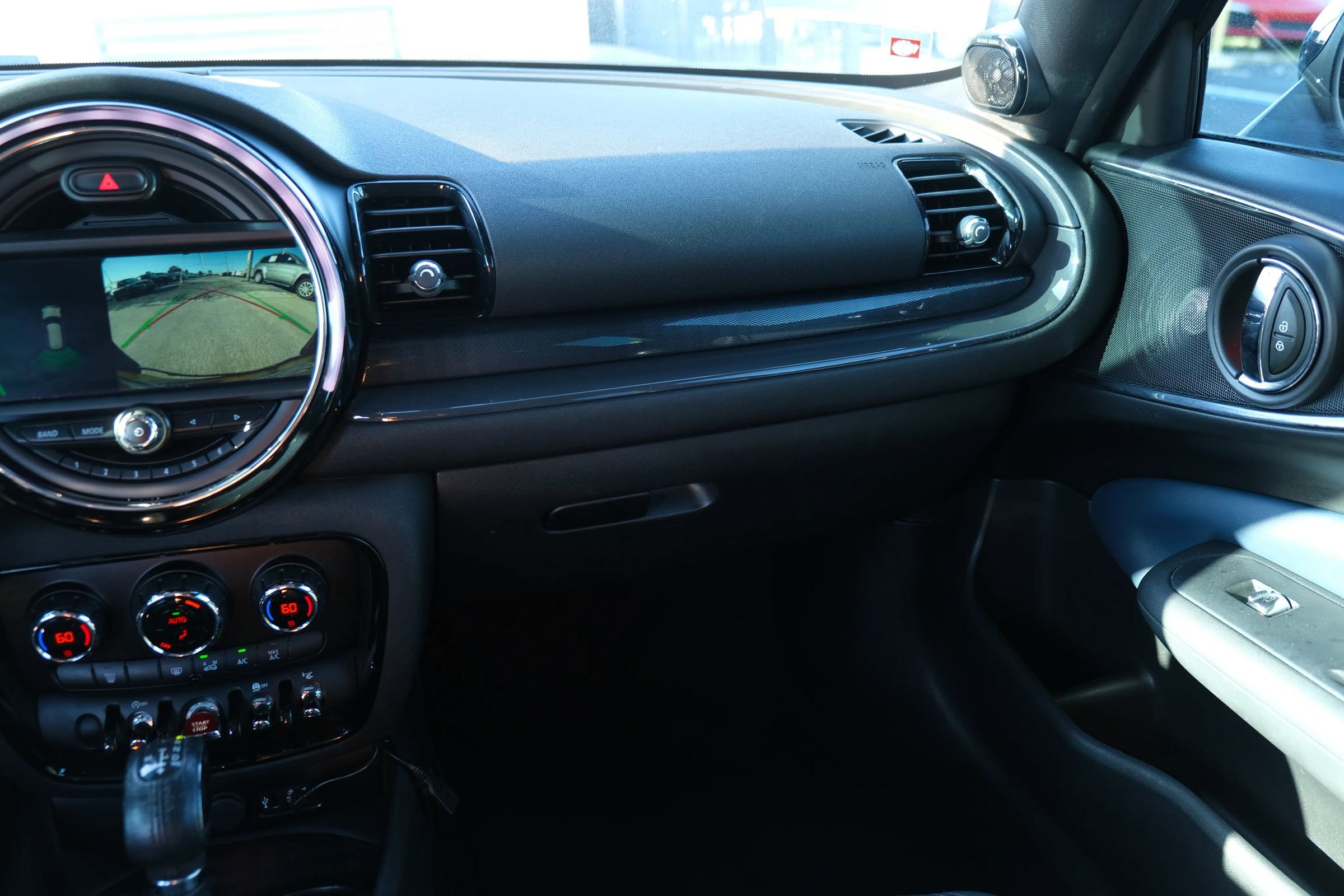 Used 2017 MINI Cooper Clubman image 25