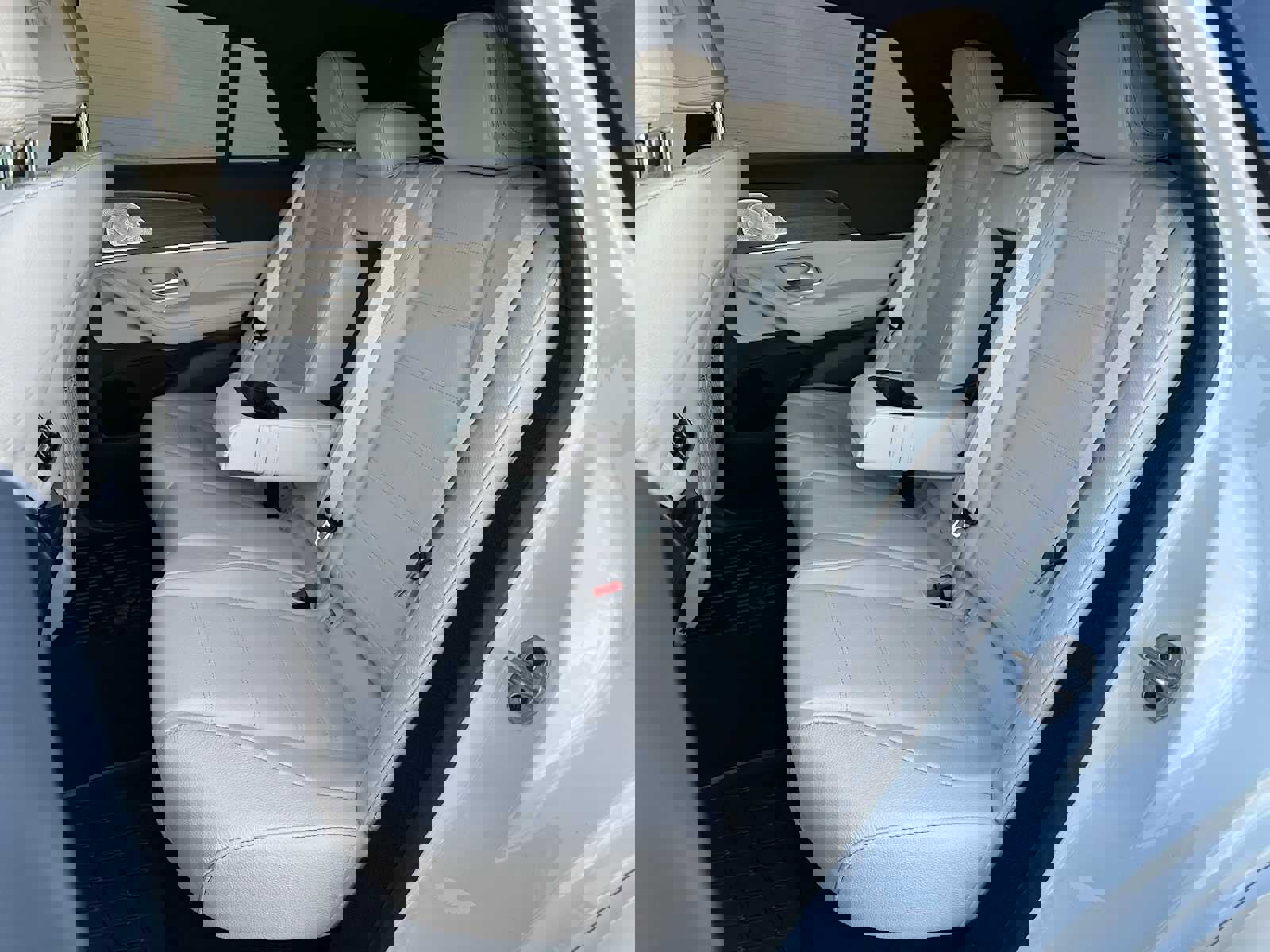 Used 2025 Mercedes-Benz GLE 450 4MATIC Coupe image 17