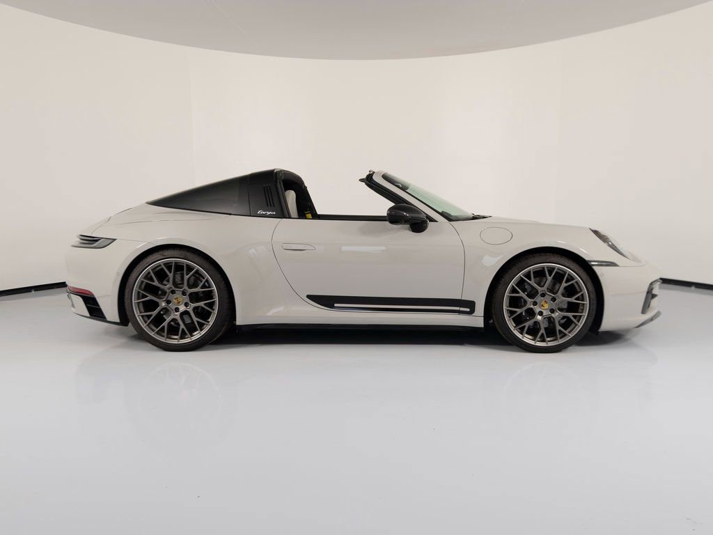 Certified 2022 Porsche 911 Targa 4S image 12