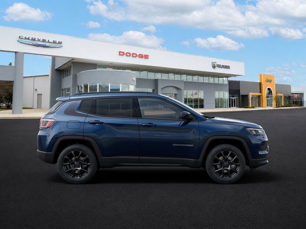 New 2026 Jeep Compass Latitude AWD/4WD image 21
