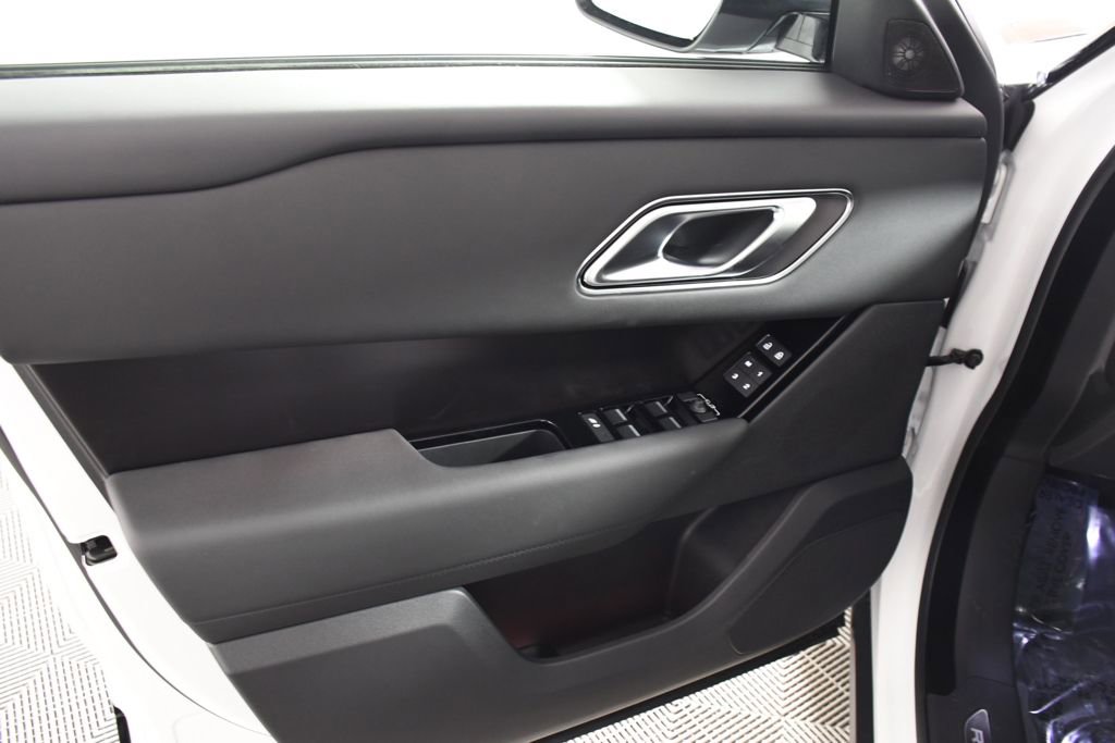 New 2026 Land Rover Range Rover Velar Dynamic SE AWD/4WD image 14