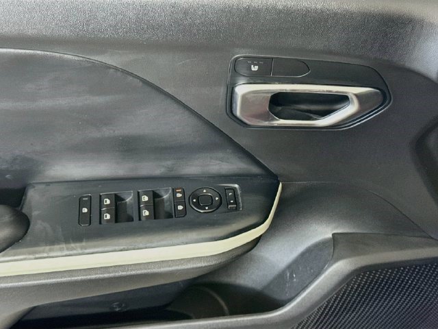 Used 2025 Kia K4 GT-Line w/ GT-Line Sunroof Package FWD image 23