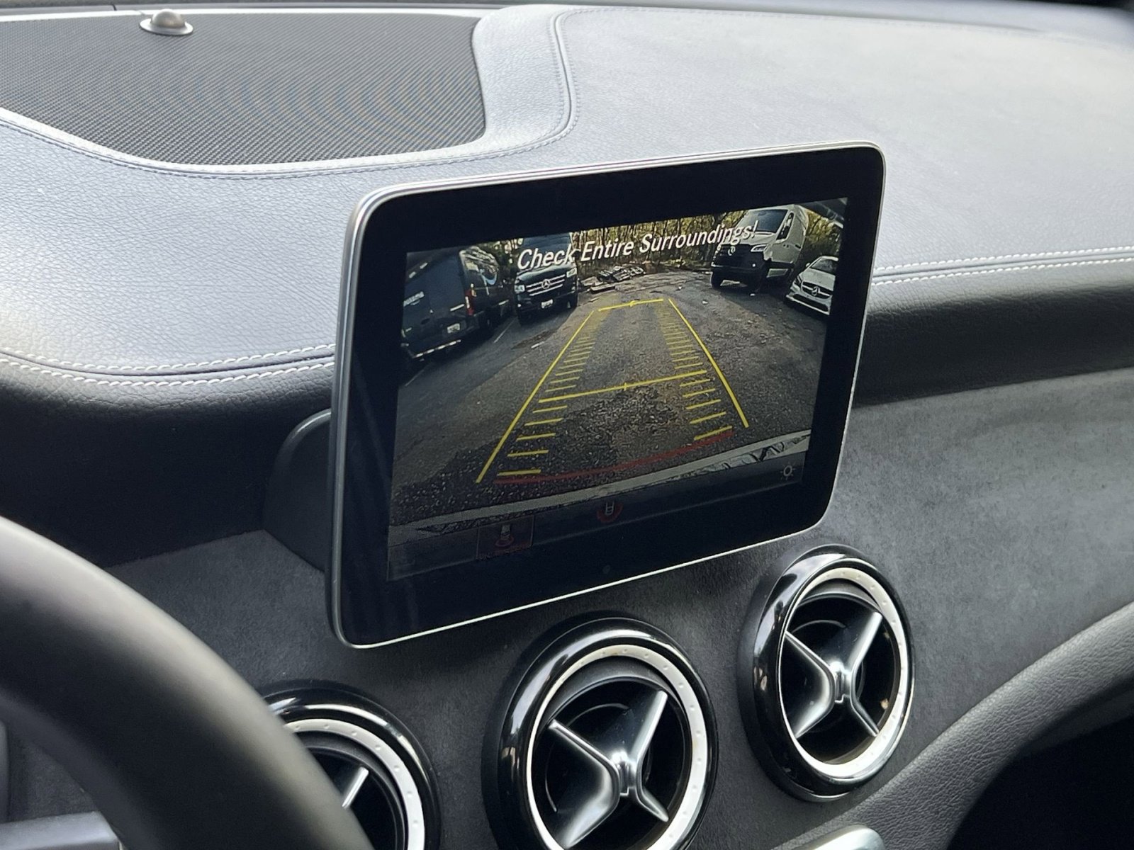 Used 2018 Mercedes-Benz GLA 250 4MATIC image 16