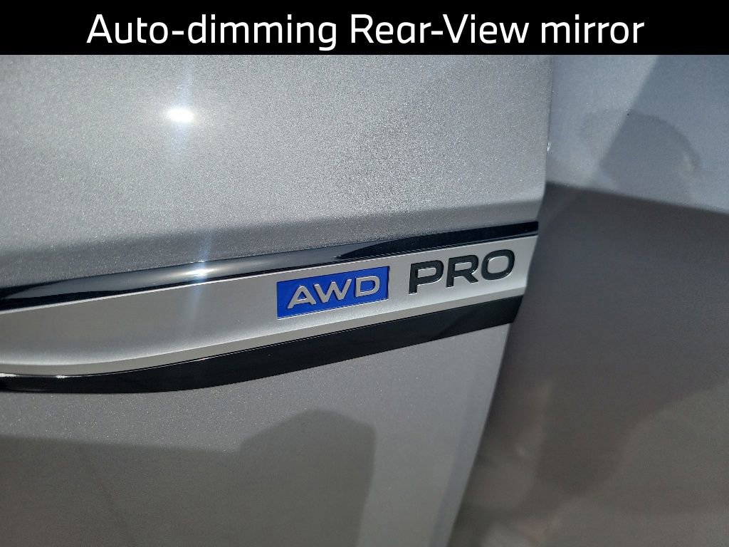 Used 2023 Volkswagen ID.4 Pro AWD/4WD image 18