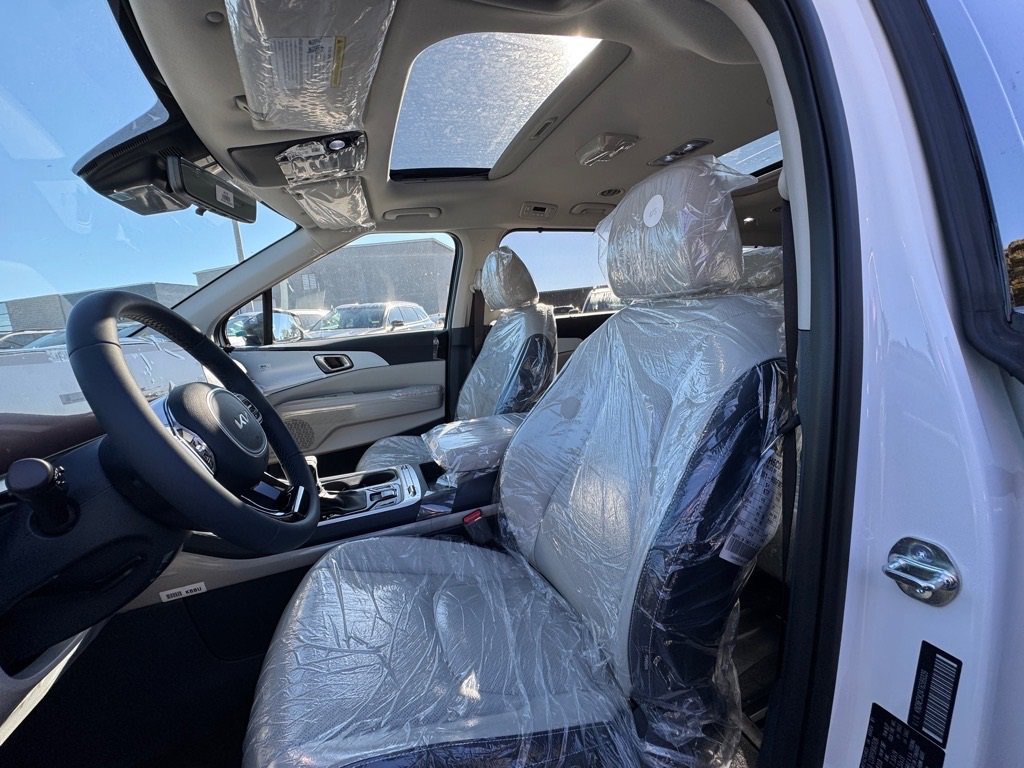New 2026 Kia Carnival SX Prestige image 11