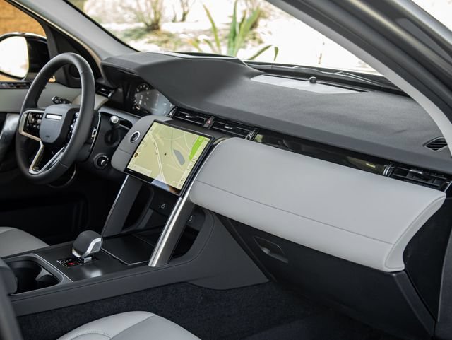 New 2024 Land Rover Discovery Sport S AWD/4WD image 28