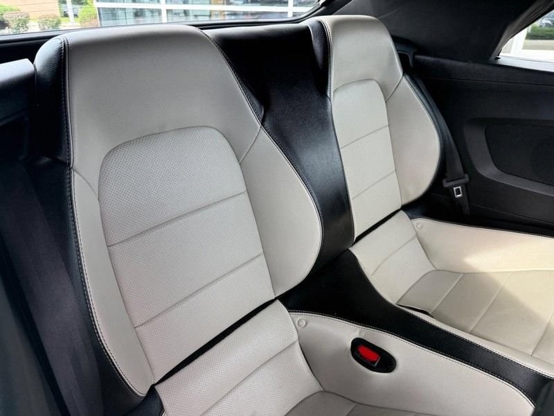 Used 2022 Ford Mustang Premium RWD image 12