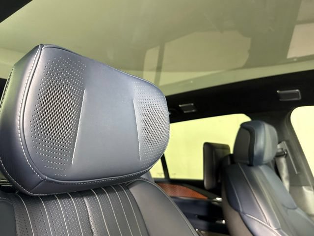 New 2025 Cadillac Escalade IQ Luxury 2 AWD/4WD image 38
