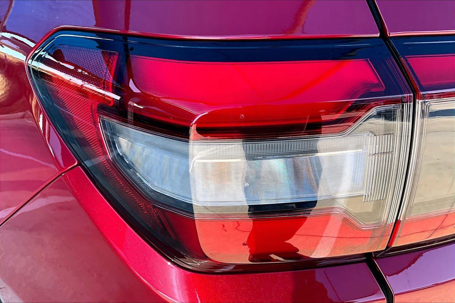 Used 2025 Honda Pilot EX-L image 29