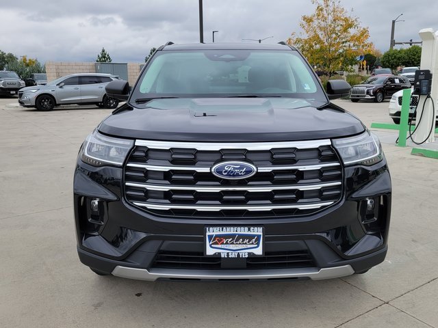 Used 2025 Ford Explorer Active w/ Active Comfort Package image 8