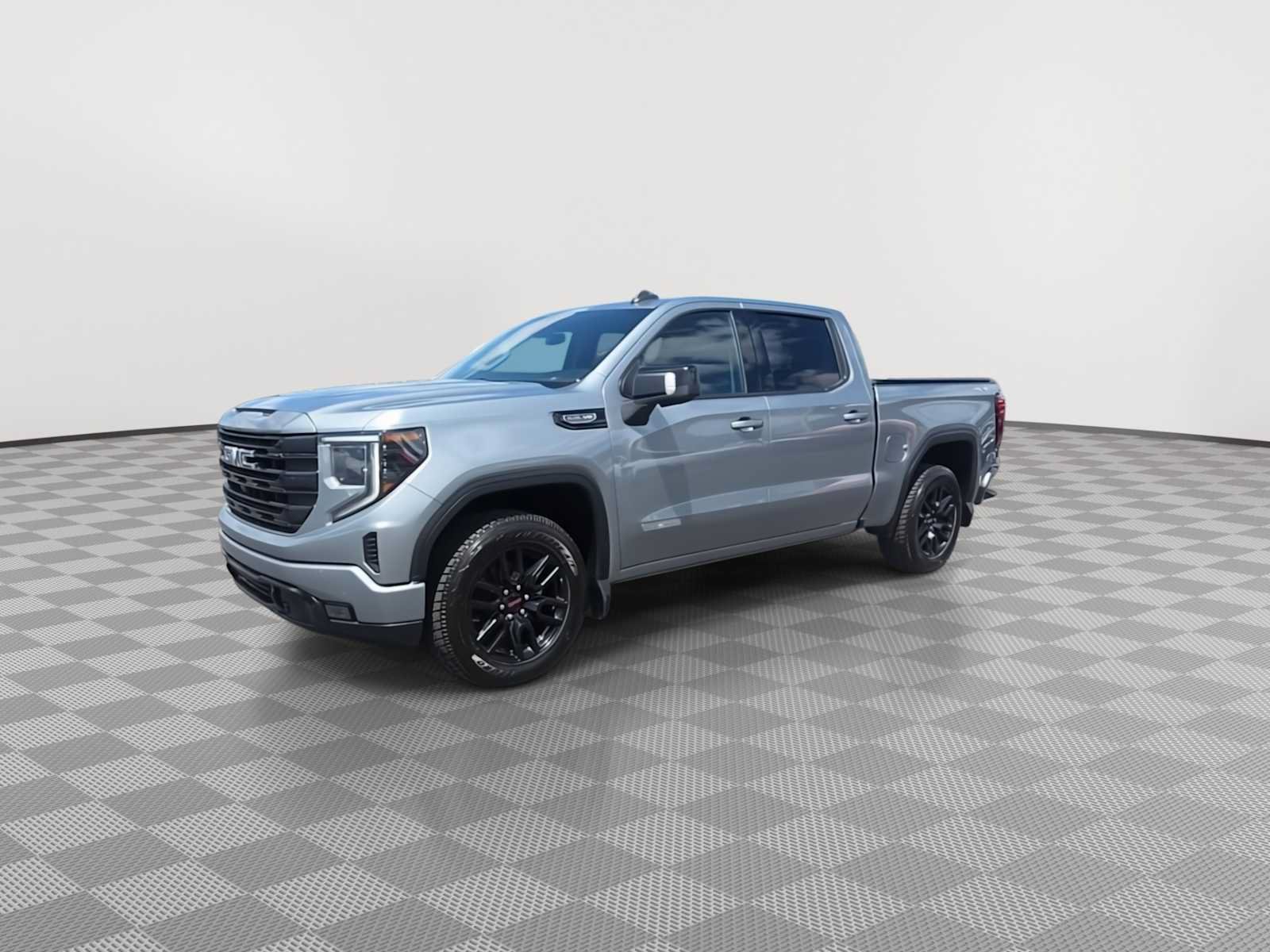 Used 2023 GMC Sierra 1500 Elevation w/ Elevation Premium Package AWD/4WD image 4