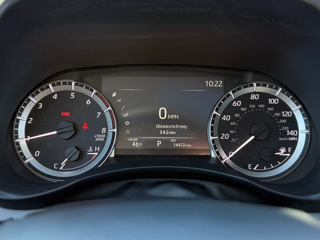 Certified 2025 Toyota Highlander XLE image 17