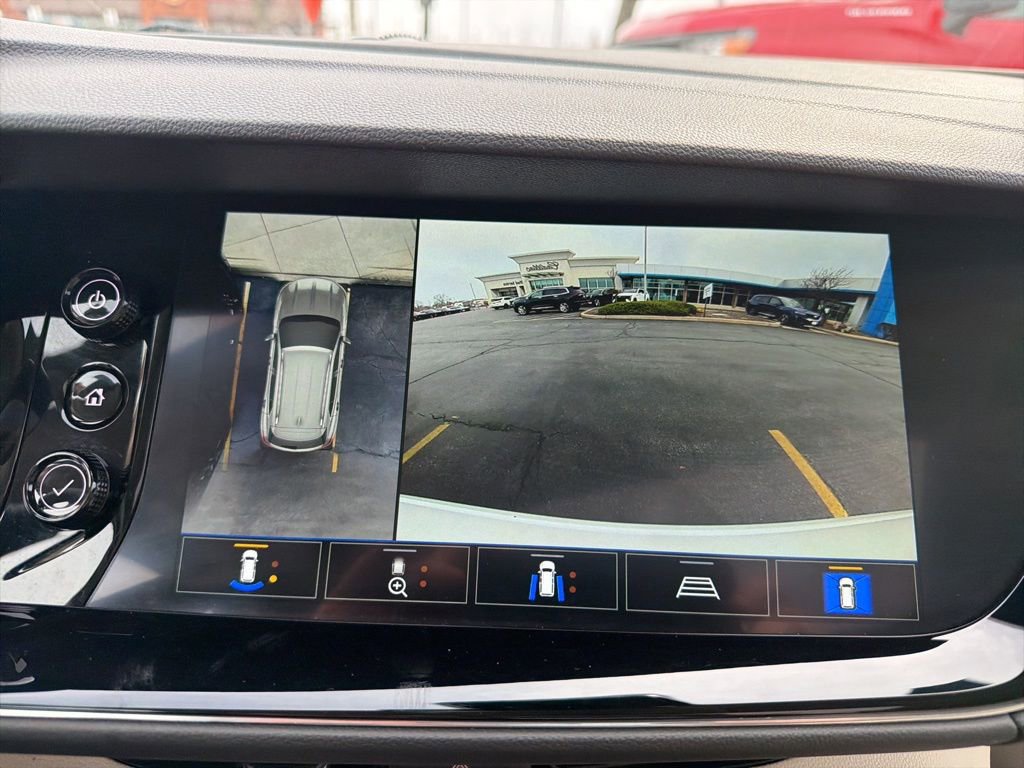 Used 2023 Buick Envision Avenir image 12