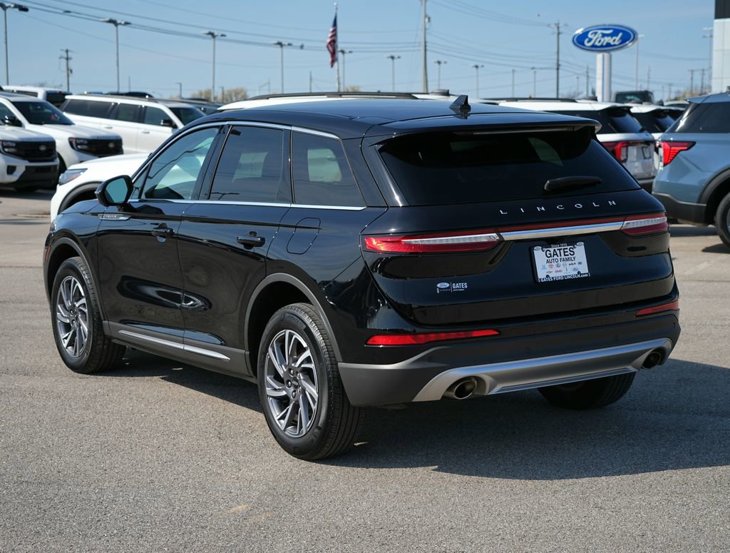 Used 2023 Lincoln Corsair AWD w/ Equipment Group 101A image 7