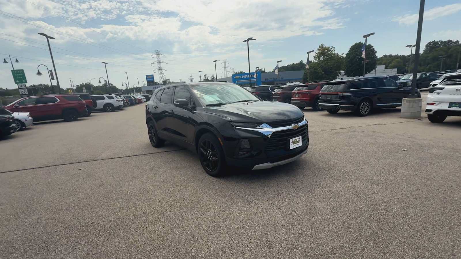 Certified 2020 Chevrolet Blazer LT w/ Sound & Technology Package AWD/4WD image 2