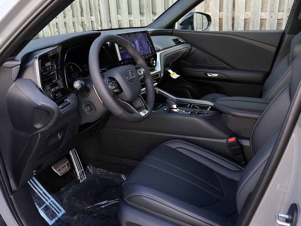 New 2026 Lexus TX 500h AWD w/ Technology Package image 13