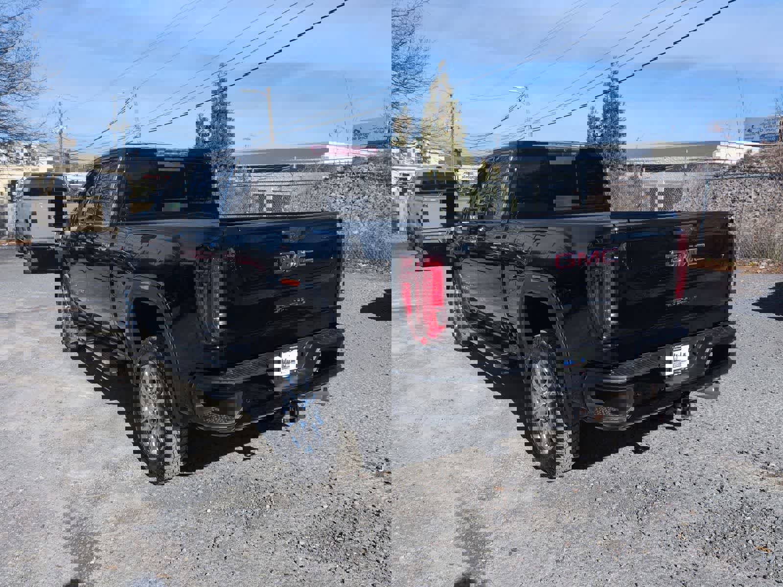 Used 2023 GMC Sierra 2500 Denali image 6