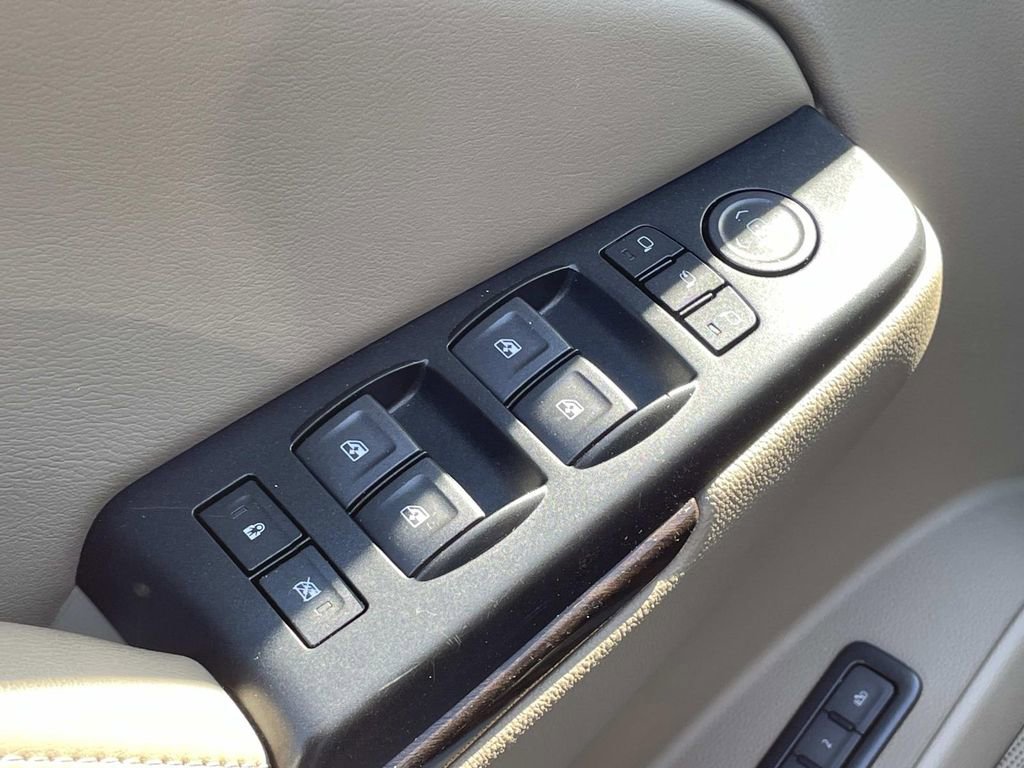 Used 2019 GMC Yukon SLT RWD image 18