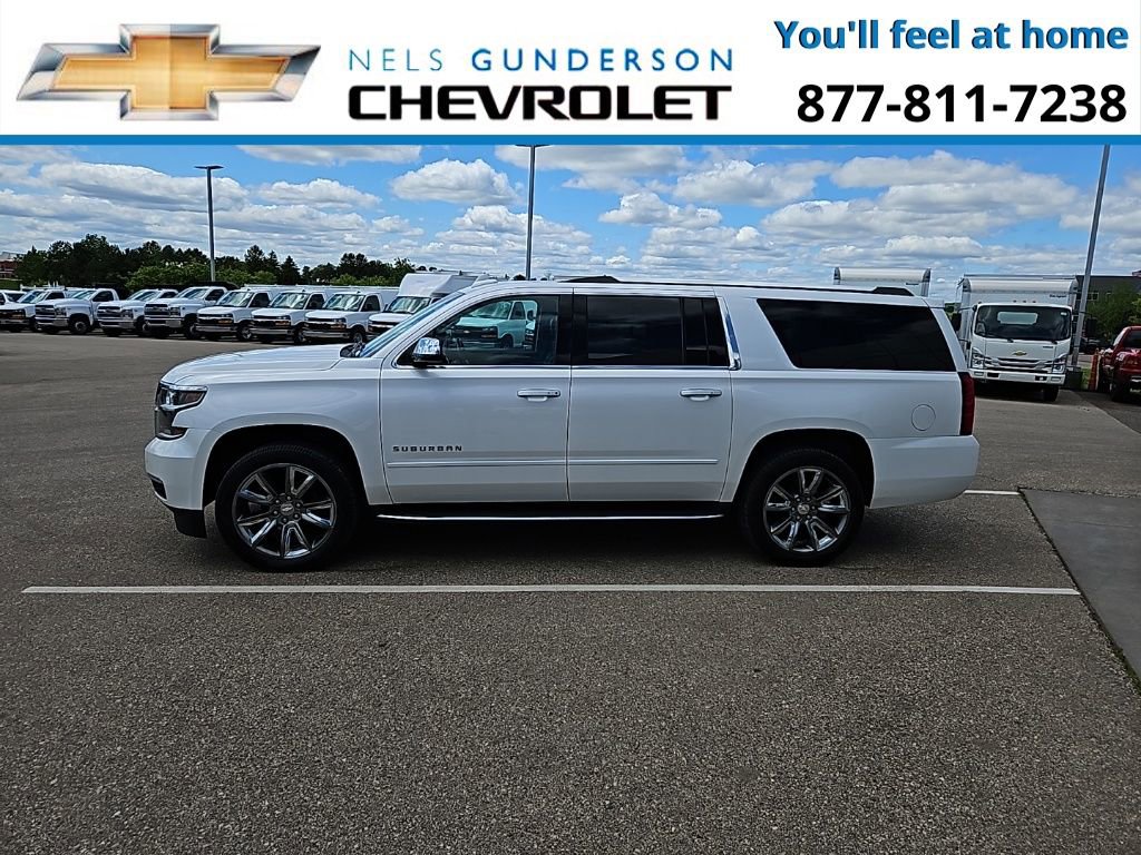 Used 2018 Chevrolet Suburban Premier image 4
