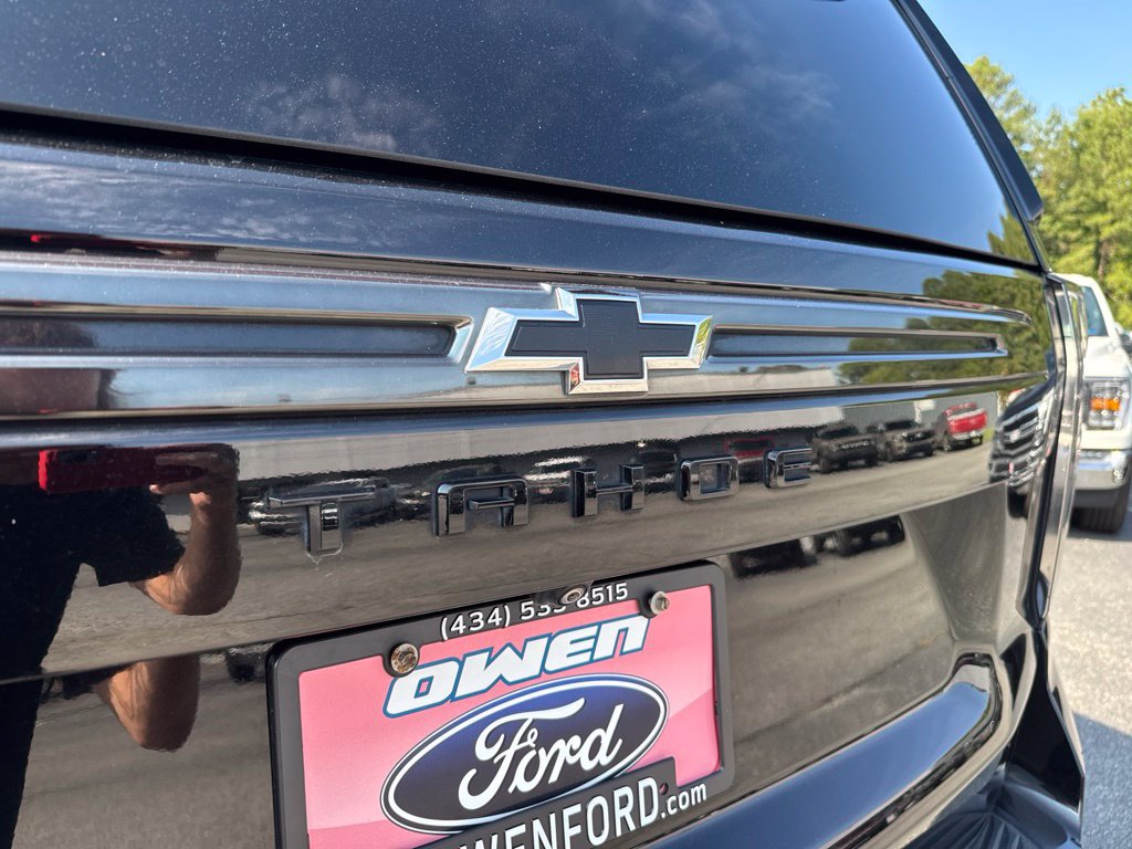 Used 2021 Chevrolet Tahoe Z71 w/ Rear Media and Nav Package AWD/4WD image 40