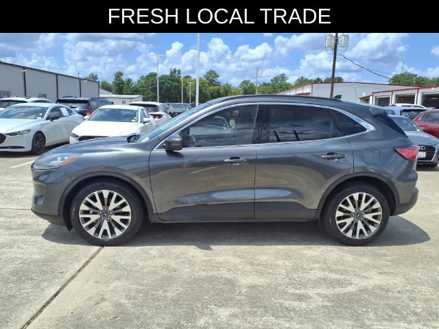 Used 2020 Ford Escape Titanium FWD image 10
