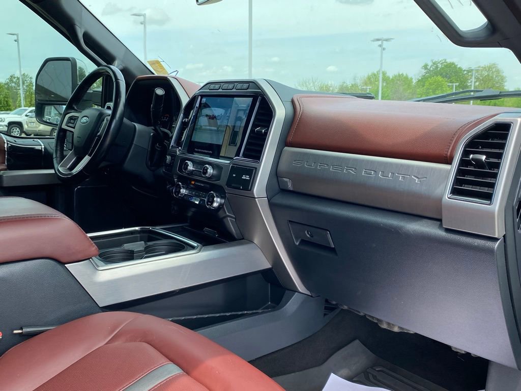 Used 2022 Ford F450 Platinum w/ FX4 Off-Road Package AWD/4WD image 29