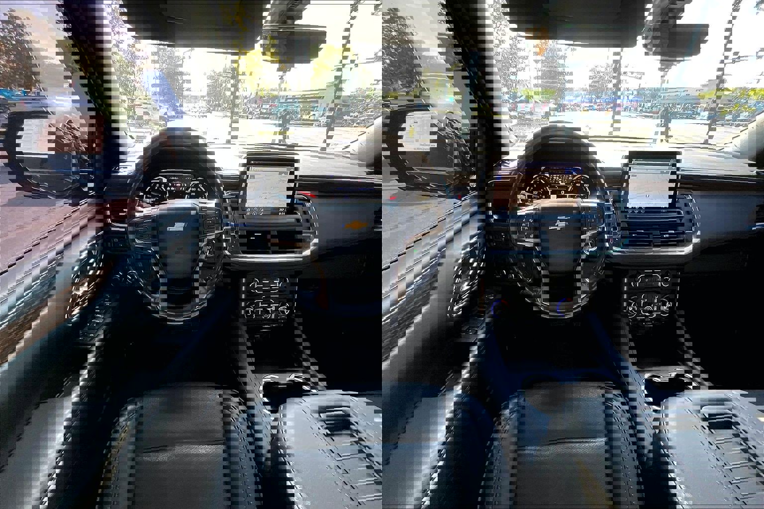 Used 2021 Chevrolet Suburban High Country image 14