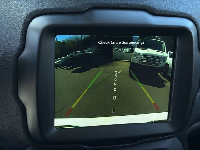 Used 2023 Jeep Renegade Latitude image 26