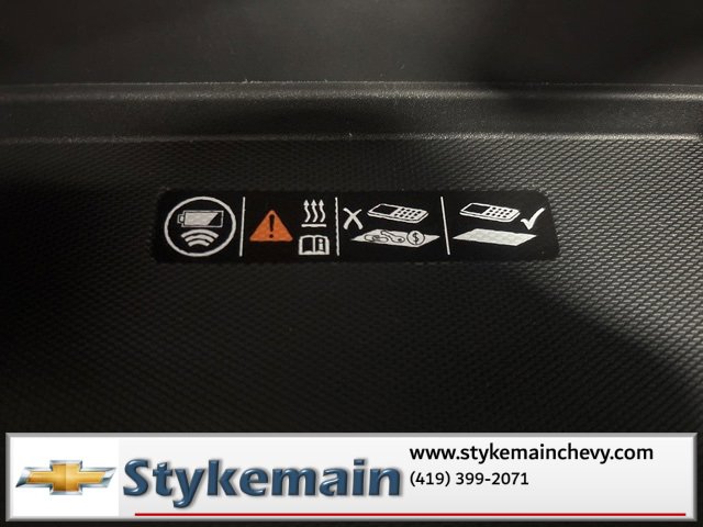 New 2026 Chevrolet Suburban Premier image 31