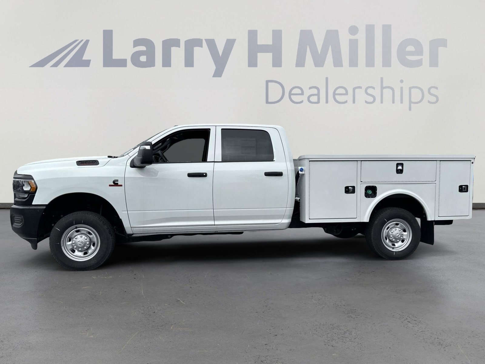 New 2023 RAM 2500 Tradesman image 5