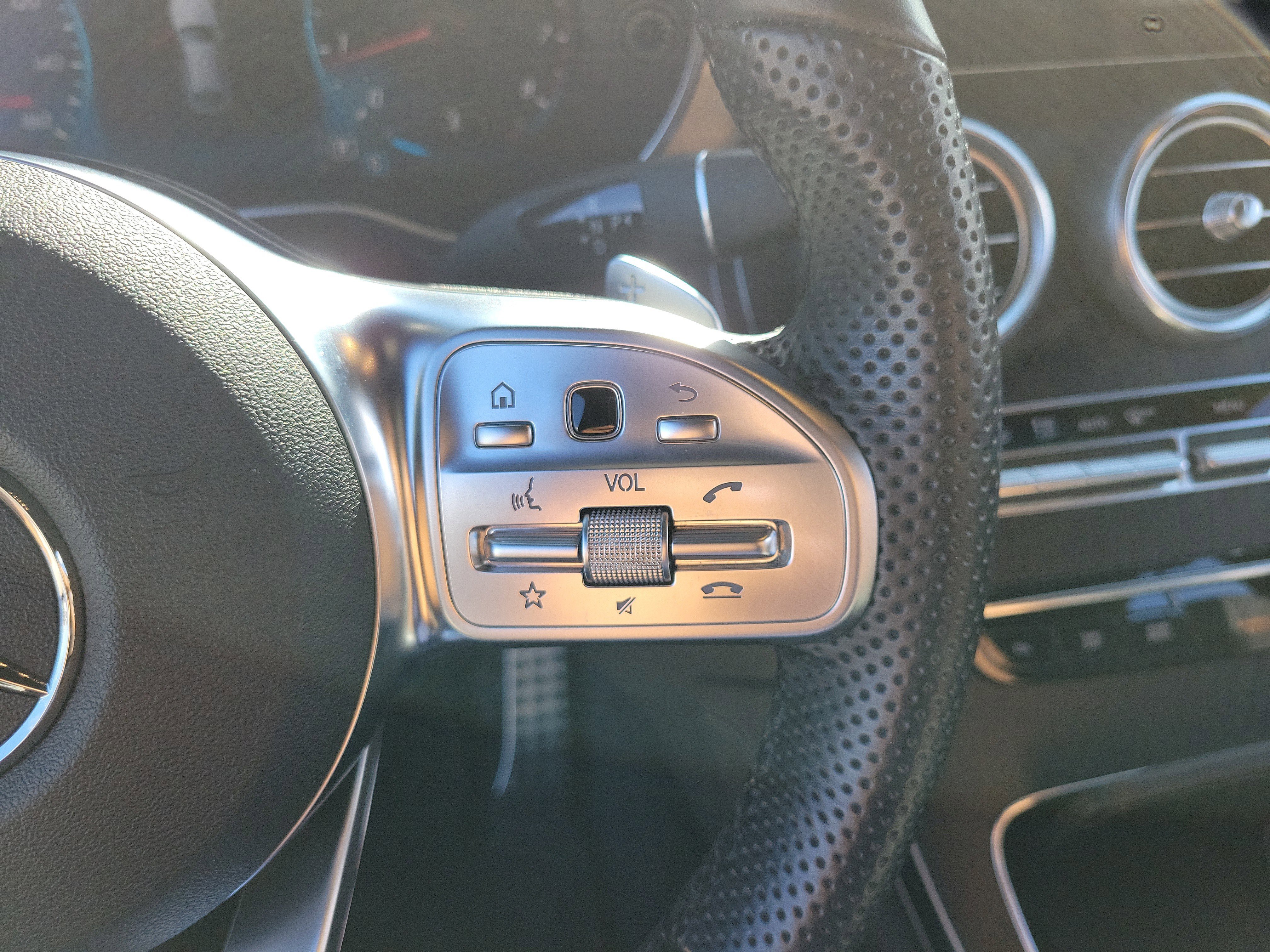 Used 2021 Mercedes-Benz GLC 300 4MATIC Coupe image 24