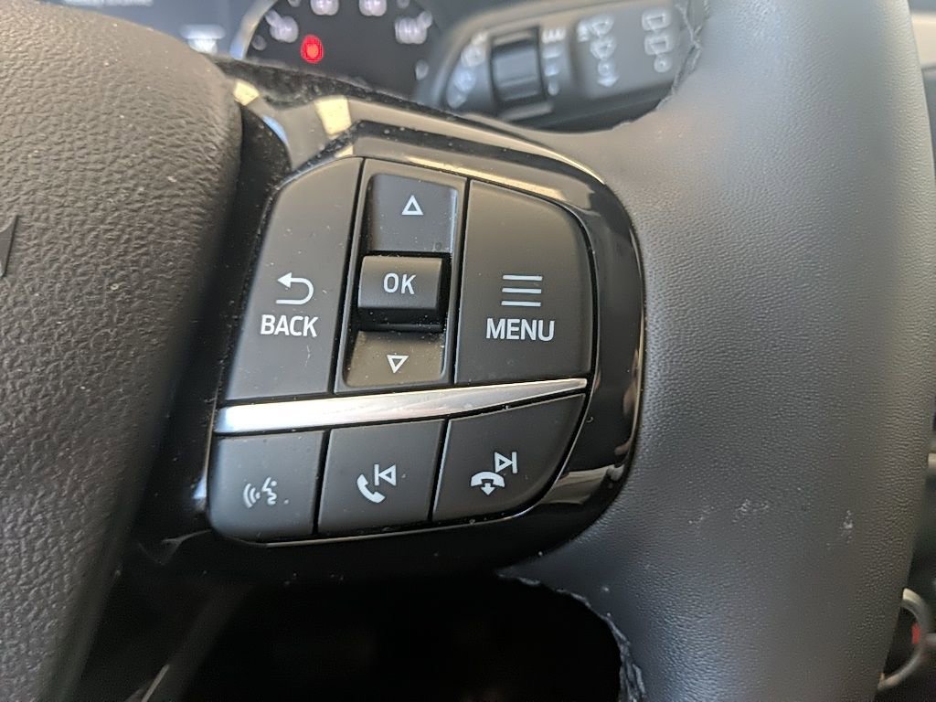 Used 2022 Ford Escape SE w/ Convenience Package image 18