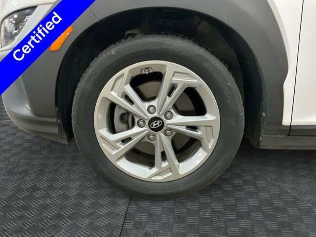 Certified 2023 Hyundai Kona SEL w/ Convenience Package image 15