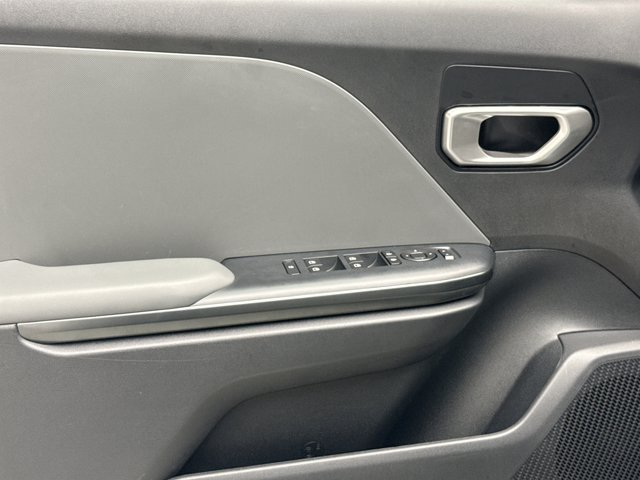 Used 2026 Kia K4 FWD image 9