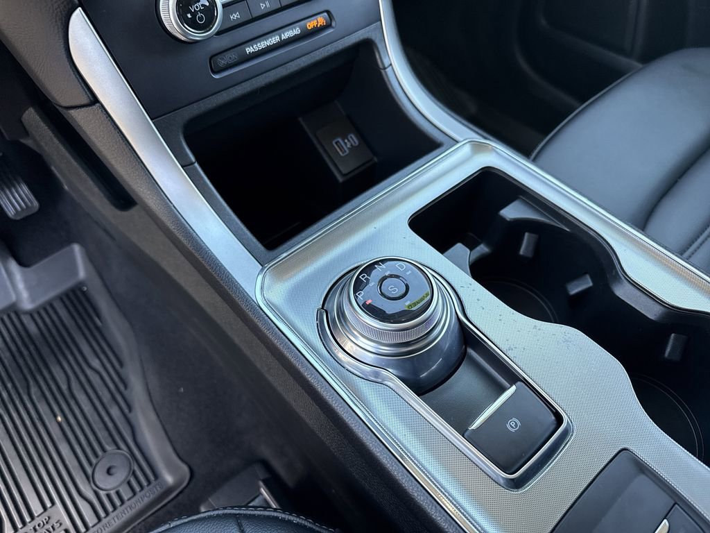 Used 2022 Ford Edge SEL w/ Convenience Package image 28